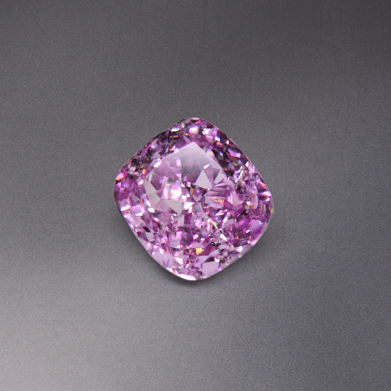 ピンクダイヤモンドルース/ F. L. PURPLE PINK/ 0.692ct