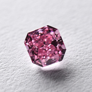 ファンシービビッドピンクダイヤモンドルース 0.24ct, Fancy Vivid Pink, Radiant, SI-1, GIA