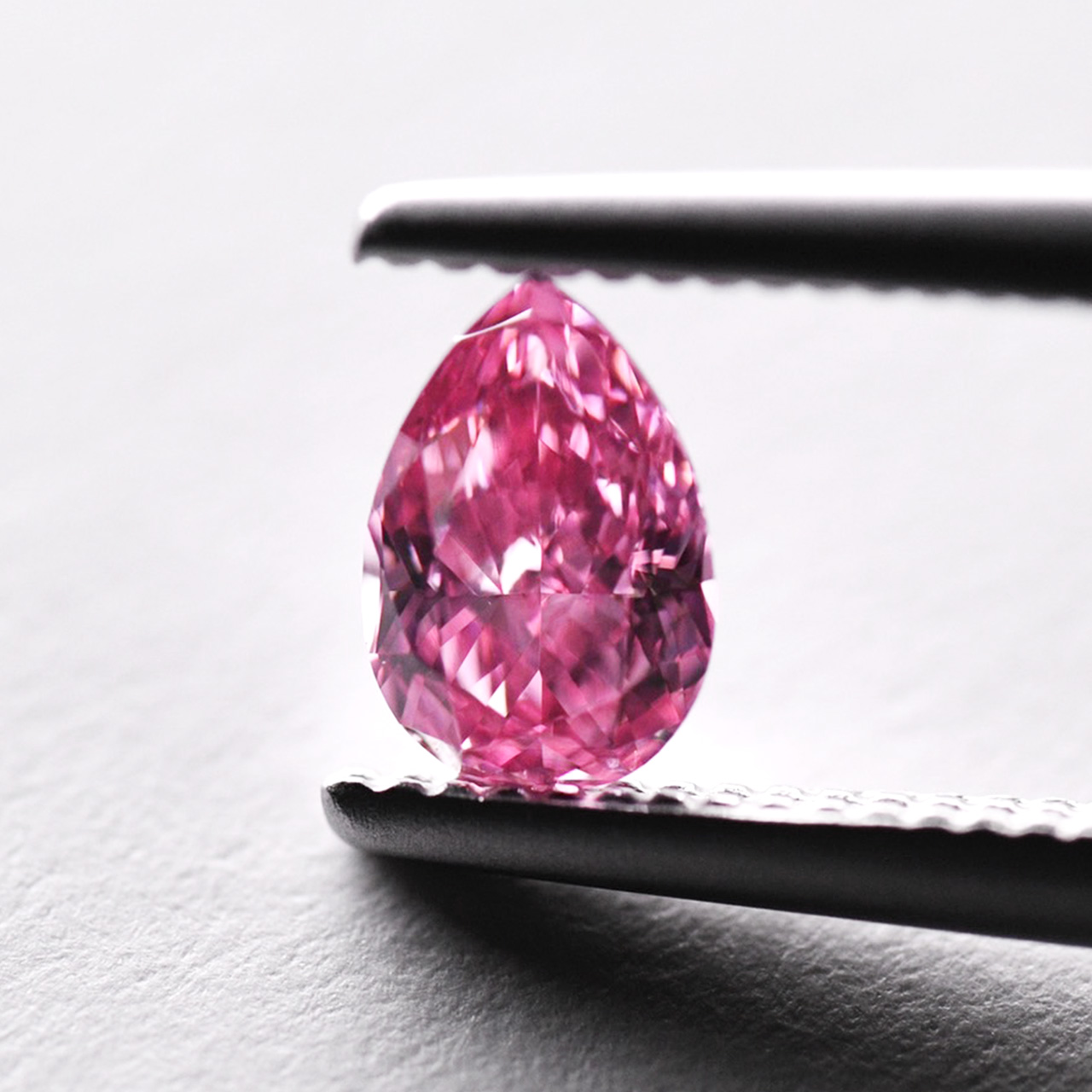 ファンシービビッドパープリッシュピンクダイヤモンドルース‐0.22ct ...