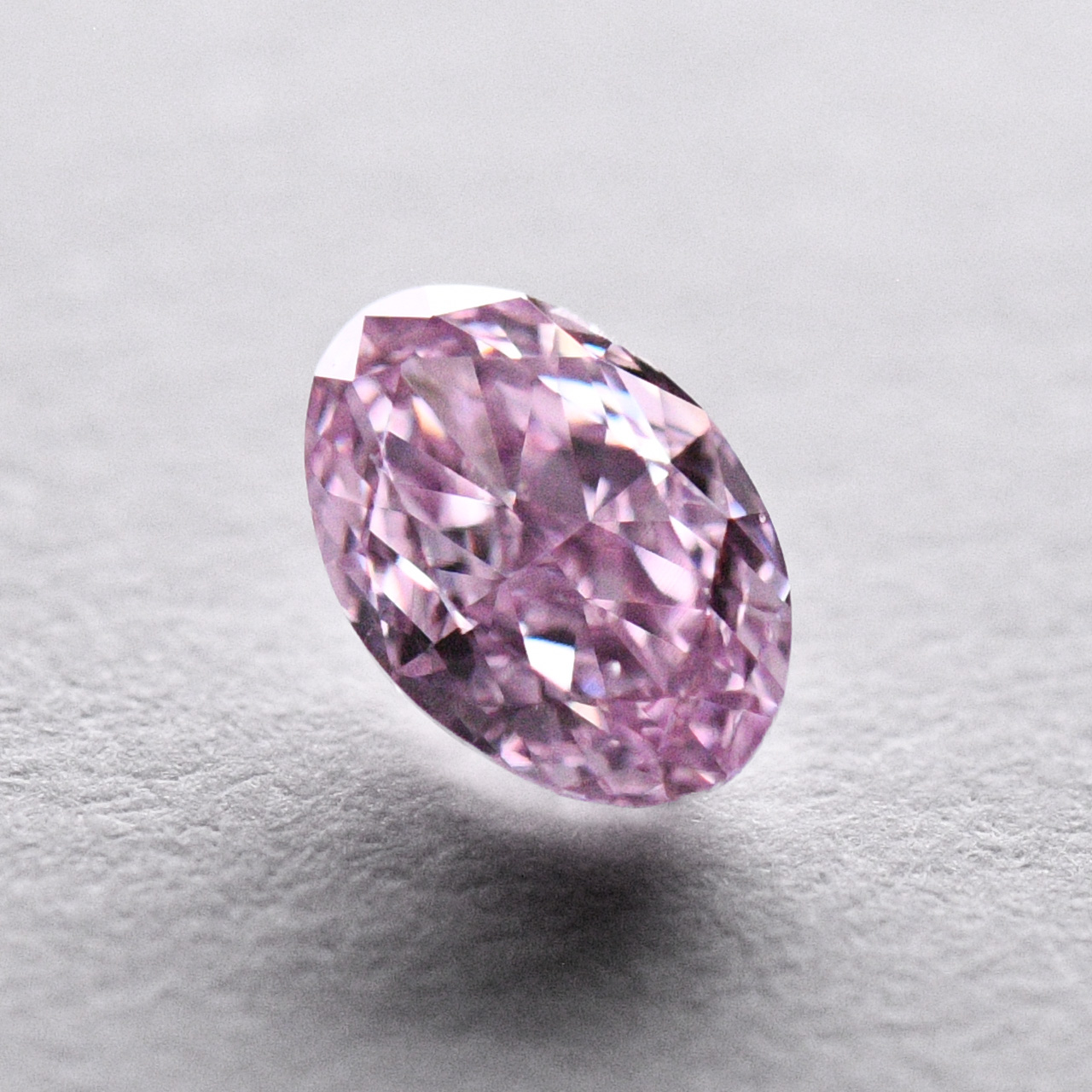 ファンシーパープリッシュピンクダイヤモンドルース‐0.137ct