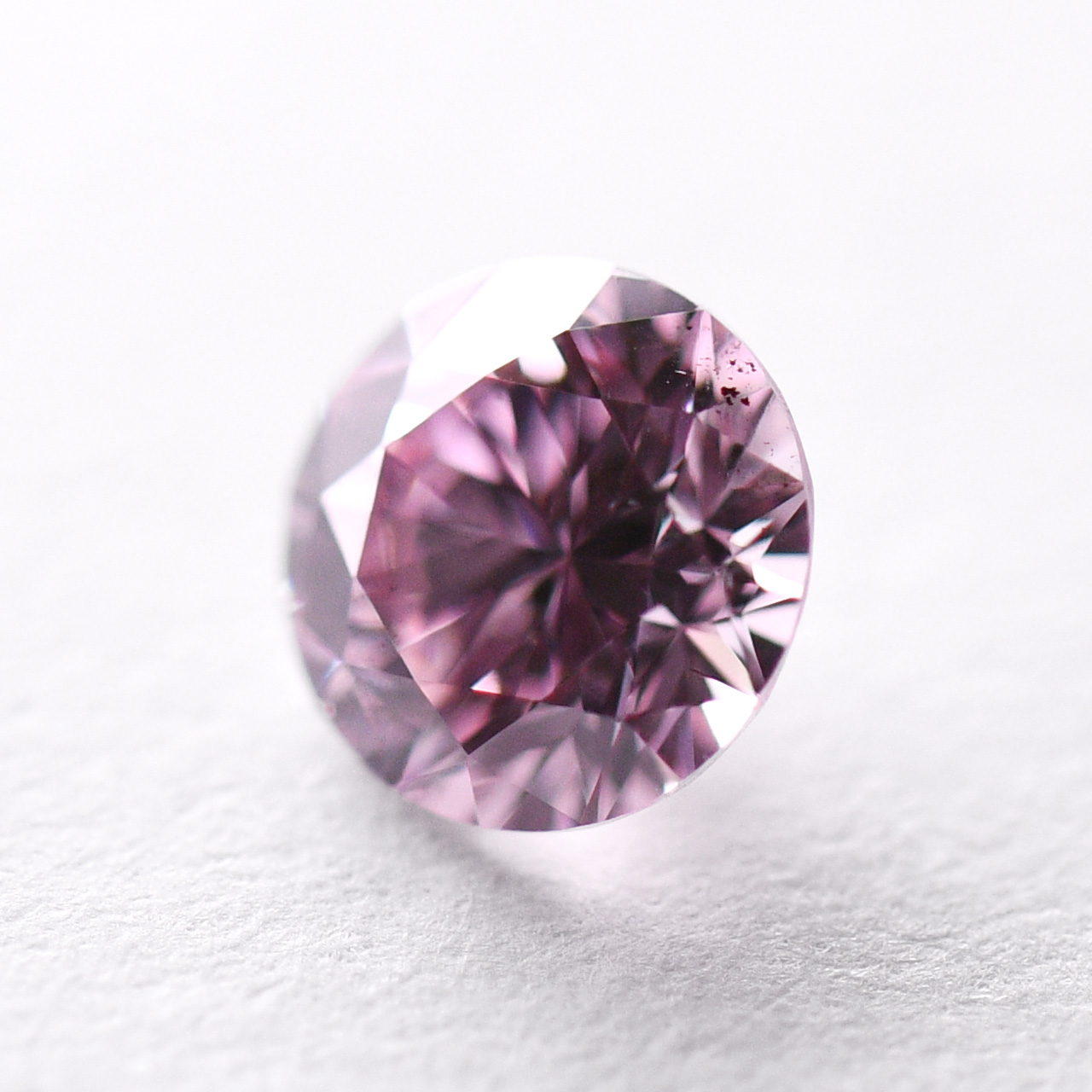 天然ファンシーパープリッシュピンクダイヤモンドルース画像4｜0.184ct, Fancy Purplish Pink, SI-2, ROUND, CGL & ARGYLE