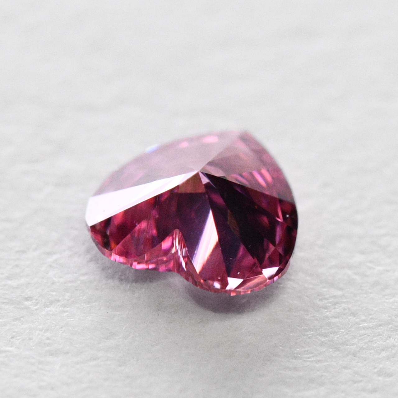 ピンクダイヤモンドルース‐0.070ct, Fancy Vivid Purplish Pink 