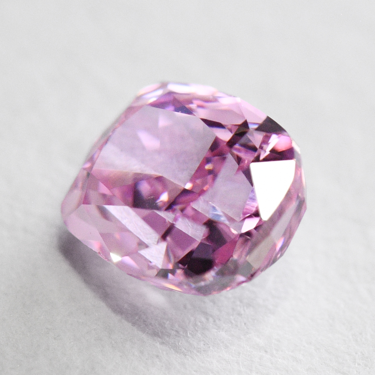 本物保証お得ピンクダイヤ0.27ct fancy Purple Pink ファンシーパープルピンク SI1　ネックレストップ　GIA鑑定書　Pt900 ダイヤモンド