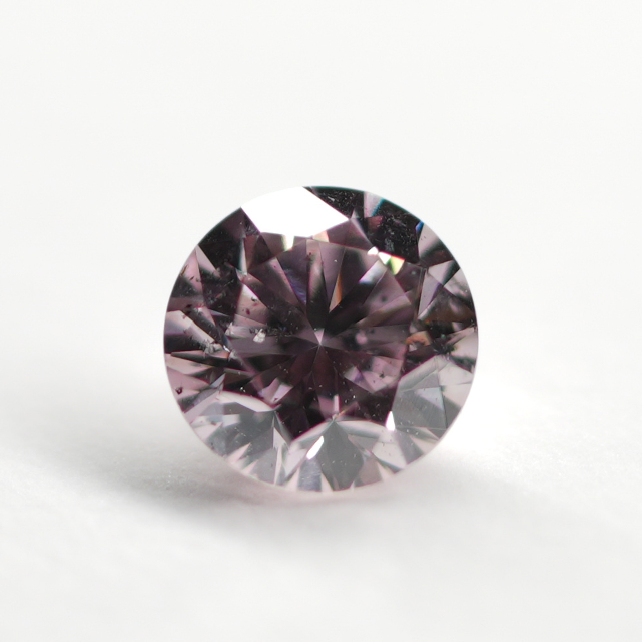 ピンクダイヤモンドルース画像2の拡大画像｜0.116ct / FANCY PURPLISH PINK / SI-2 /ROUND