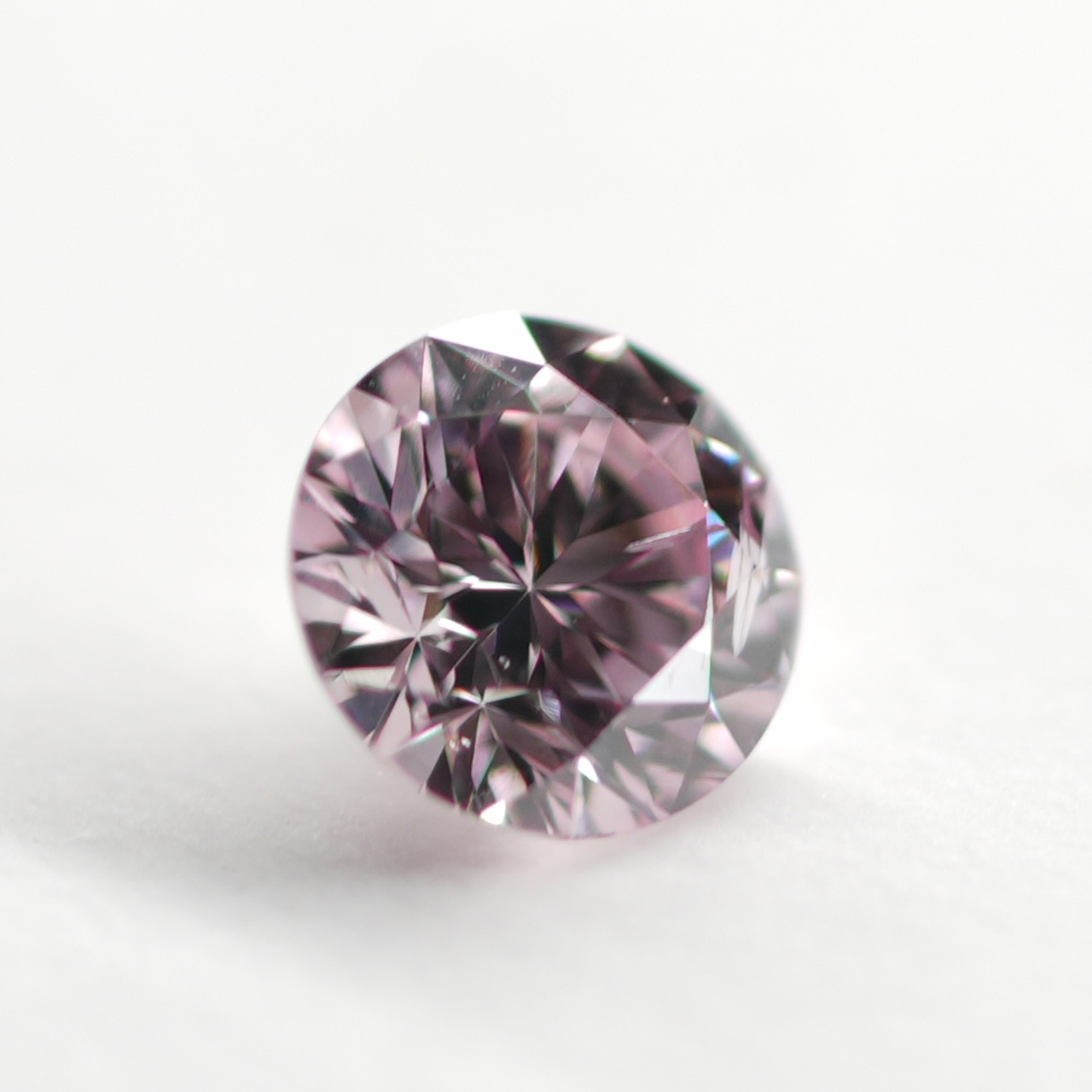 ピンクダイヤモンドルース画像9の拡大画像｜0.116ct / FANCY PURPLISH PINK / SI-2 /ROUND