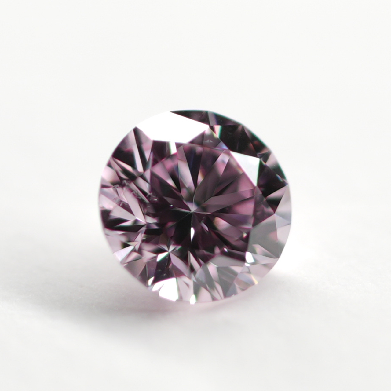 ピンクダイヤモンドルース画像2の拡大画像｜0.092ct / FANCY INTENSE PURPLISH PINK / SI-1 /ROUND