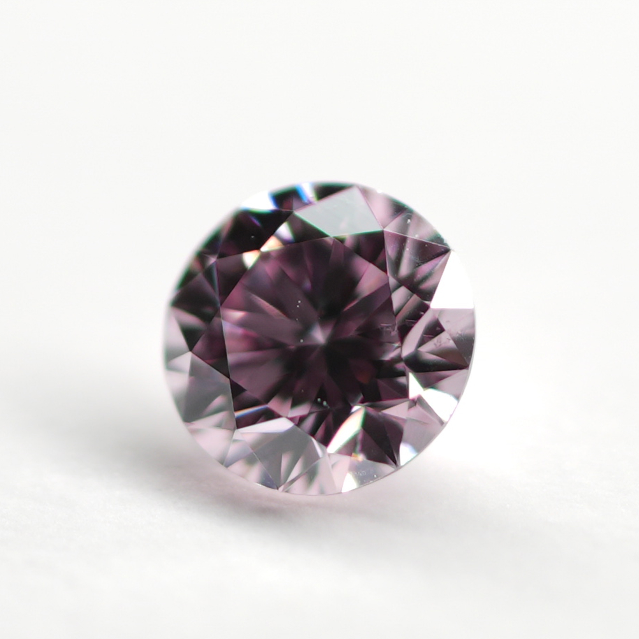 ピンクダイヤモンドルース画像7の拡大画像｜0.092ct / FANCY INTENSE PURPLISH PINK / SI-1 /ROUND