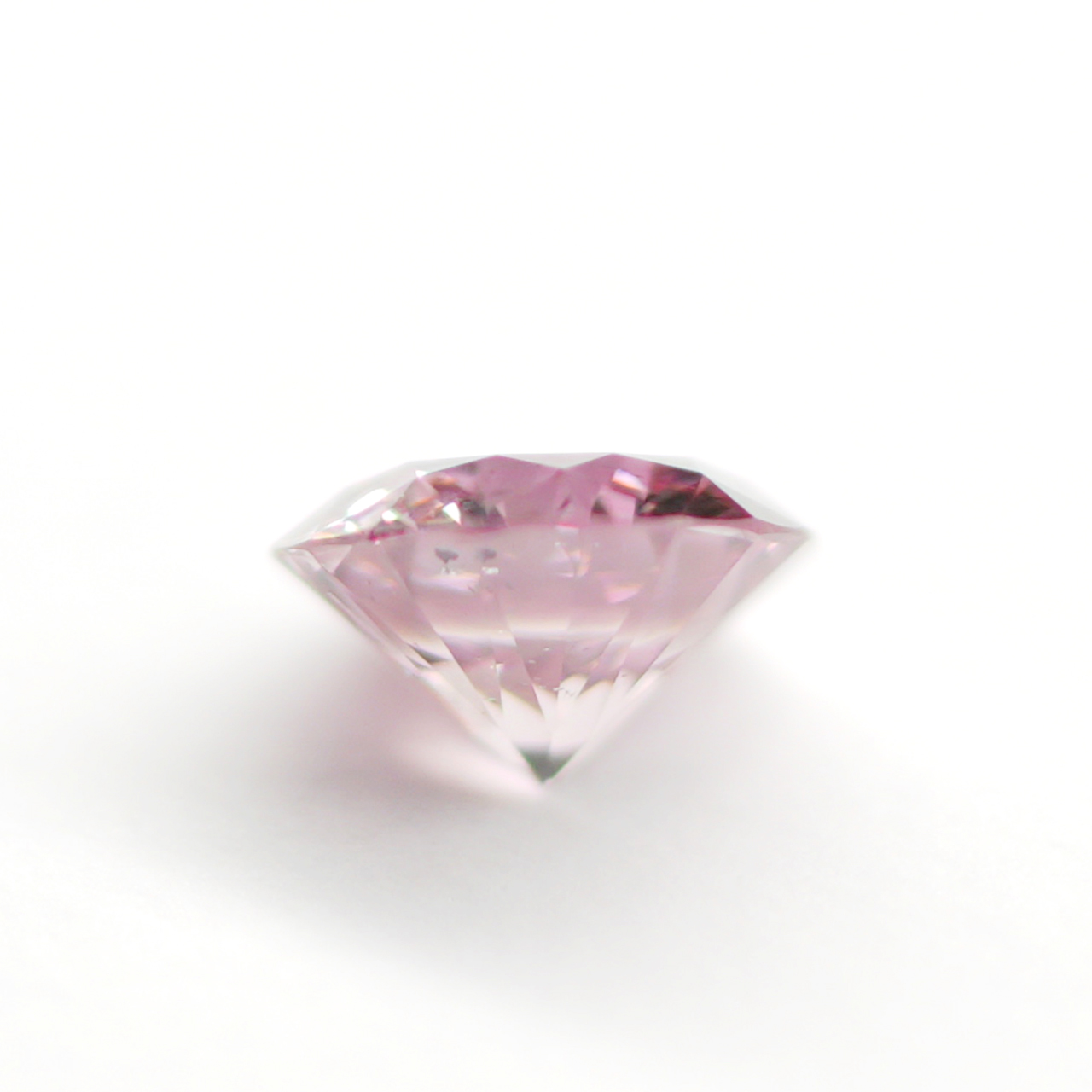 ピンクダイヤモンドルース画像6の拡大画像｜0.080ct / FANCY PURPLISH PINK / SI-2 /ROUND