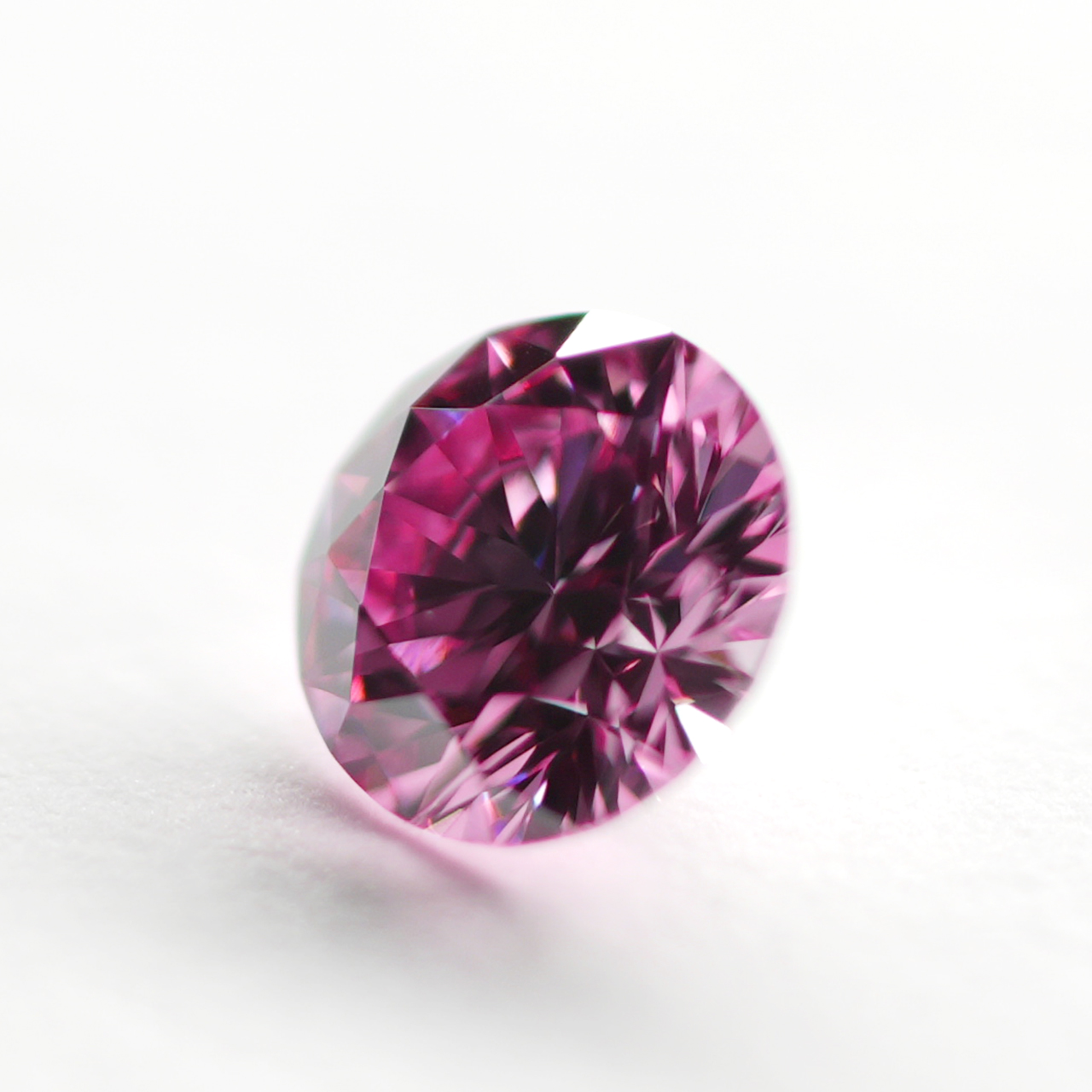 ピンクダイヤモンドルース画像2の拡大画像｜0.11ct / 4PP / VVS1 /ROUND