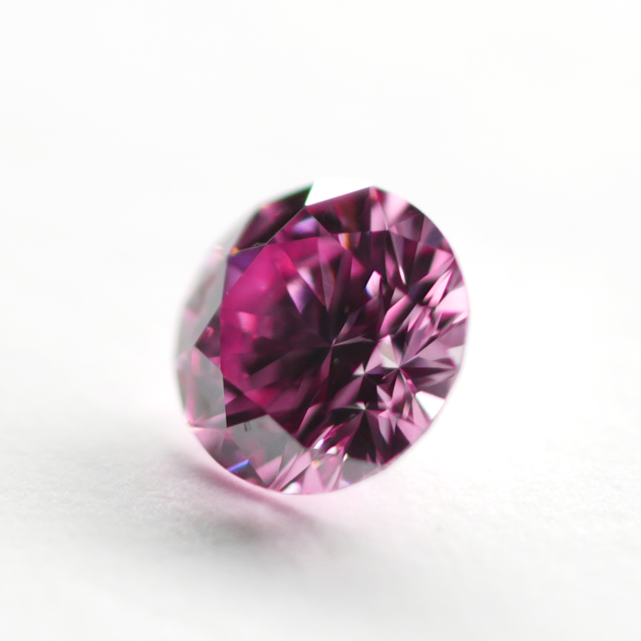 ピンクダイヤモンドルース画像3の拡大画像｜0.11ct / 4PP / VVS1 /ROUND